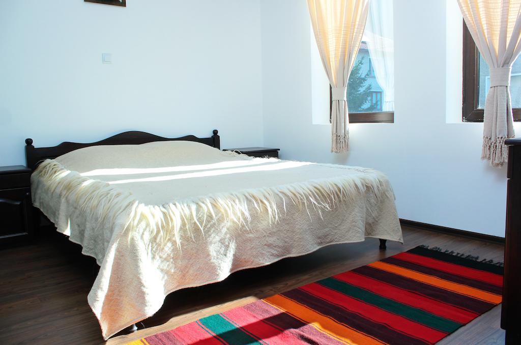 Guest house Topalovi 3*